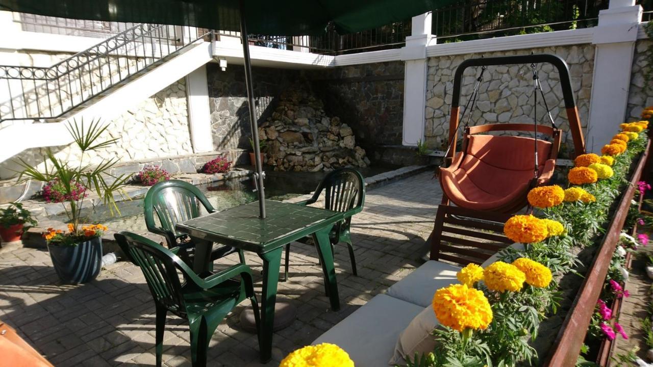 Spa Hotel Karakas Suchumi Zewnętrze zdjęcie